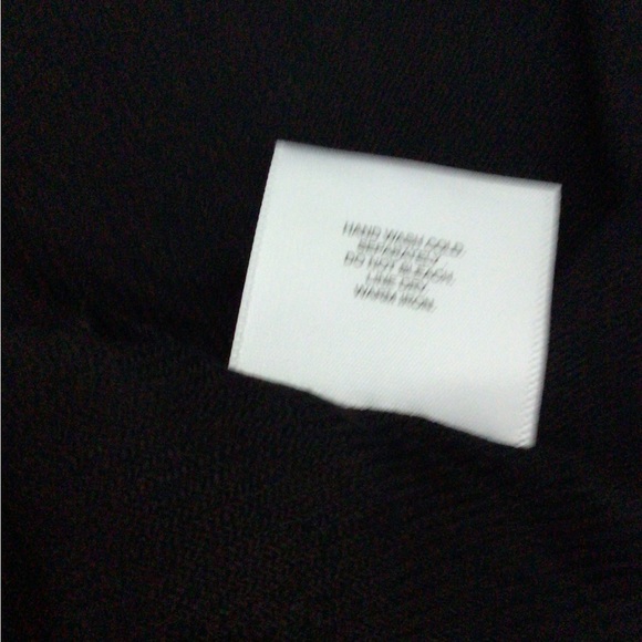 Pashmina - Jones New York - Picture 5 of 7